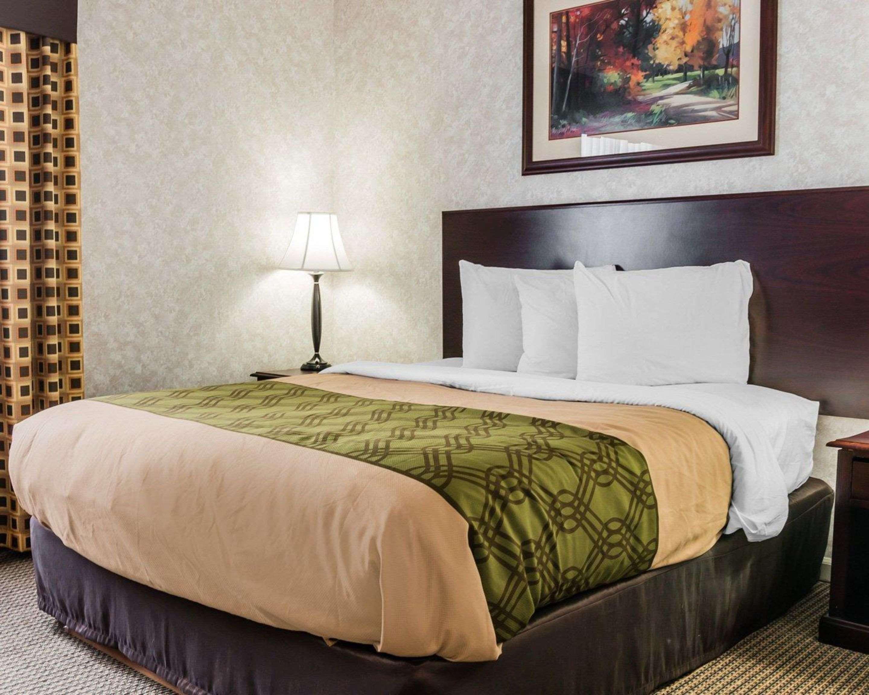Econo Lodge & Suites Cascade Eksteriør billede