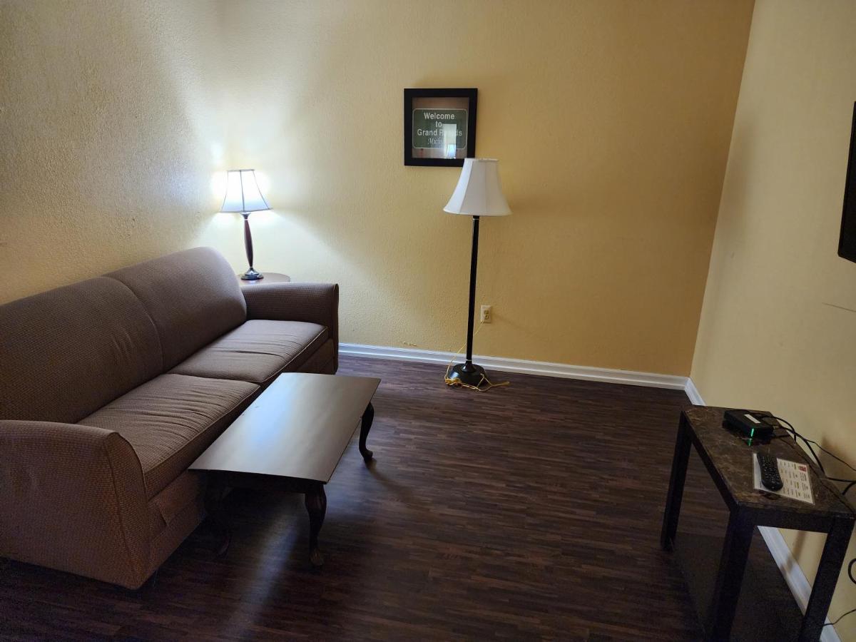 Econo Lodge & Suites Cascade Eksteriør billede