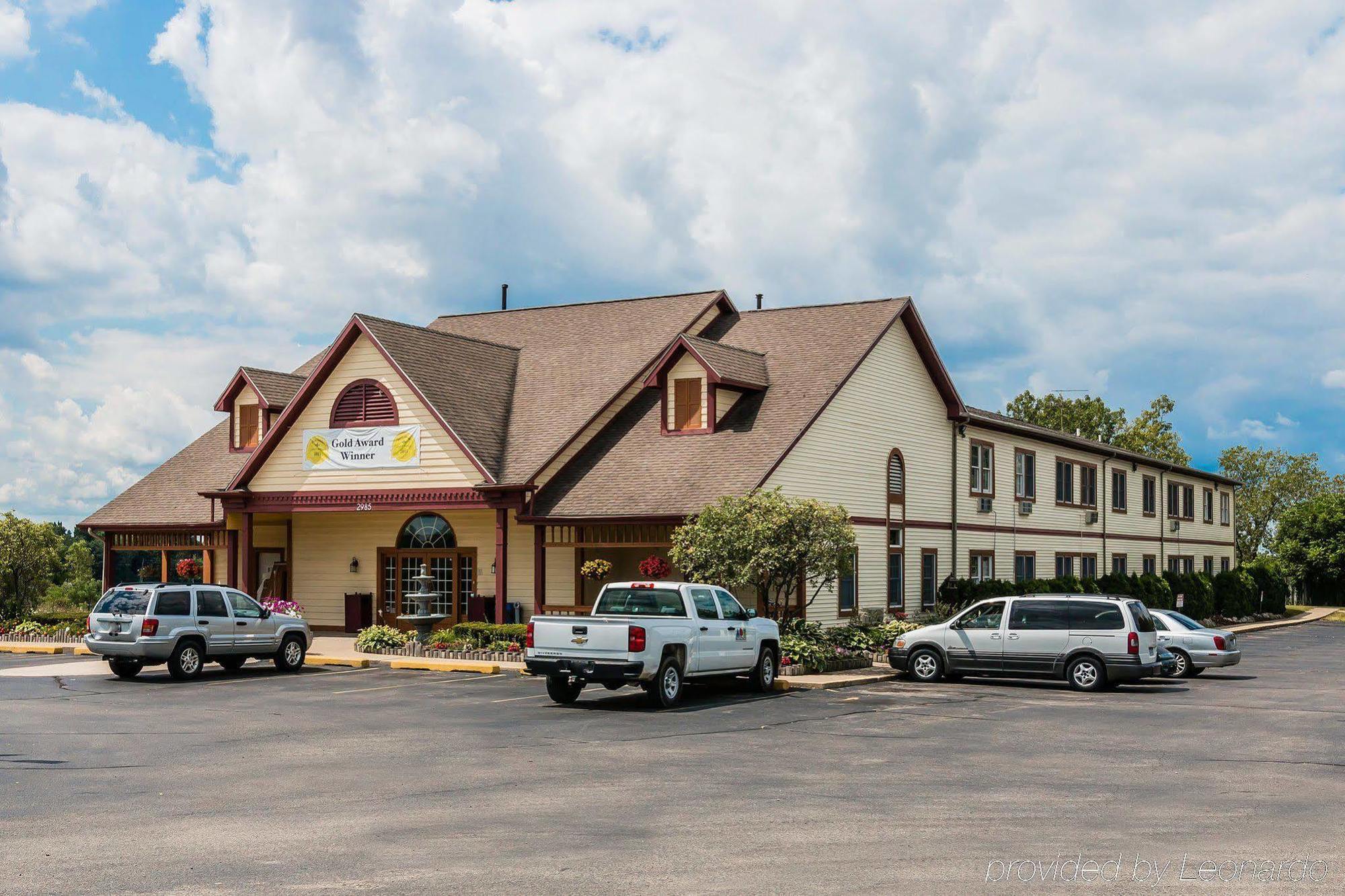Econo Lodge & Suites Cascade Eksteriør billede